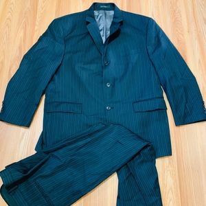Calvin Klein men’s suit